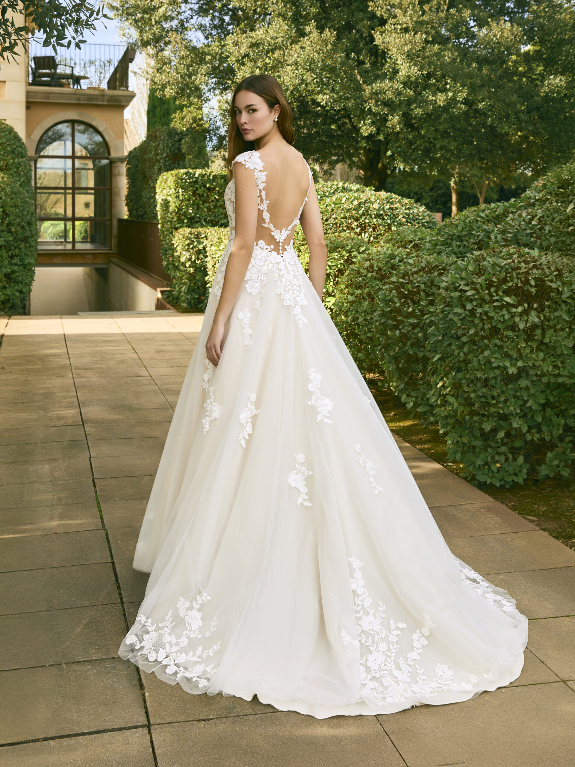 Robe Kyrasto – Image 2